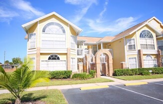 Beautiful 3 Bed 2 Bath Condo in Sweetwater Club