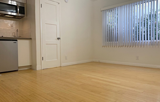 MC 2589 Sepulveda Properties, LLC
