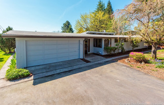 Charming Mid-Century Modern Ranch | 3 Bed | 2 Bath | One-Level Living | Prime Cedar Mill Location | Convenient to Everything | Great Yard
