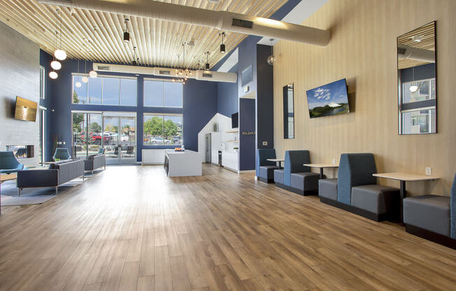 Sitting areas and work space