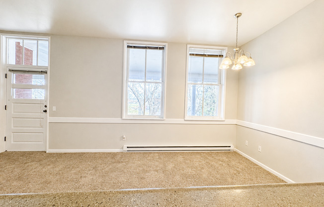 1 bed, 1 bath, 617 sqft, $1,275, Unit 1111