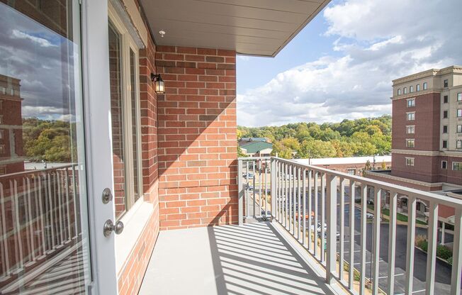 1 bed, 1 bath, $1,200, Unit One Bedroom Waitlist