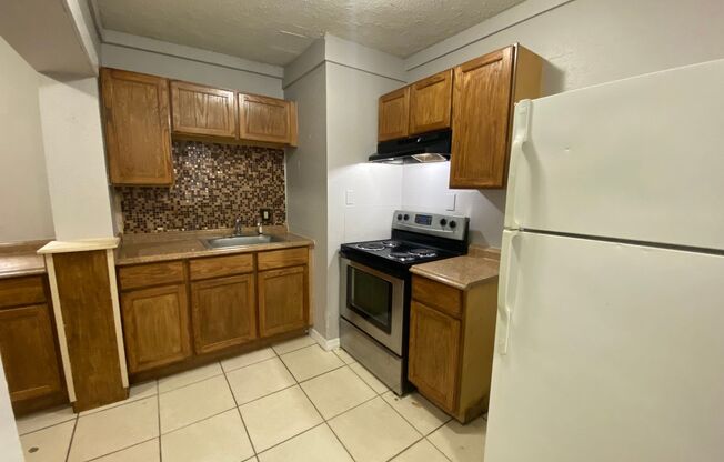 4 beds, 2 baths, $1,395