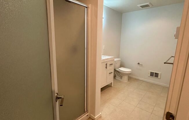 Studio, 1 bath, 625 sqft, $1,999, Unit T152