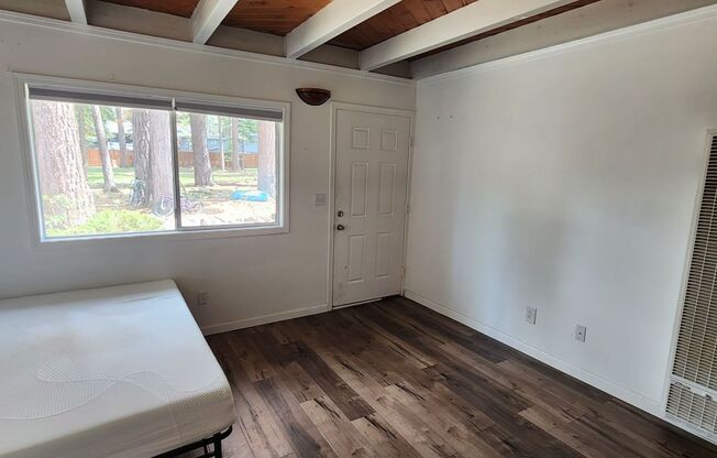 Studio, 1 bath, $1,295, Unit Unit #8