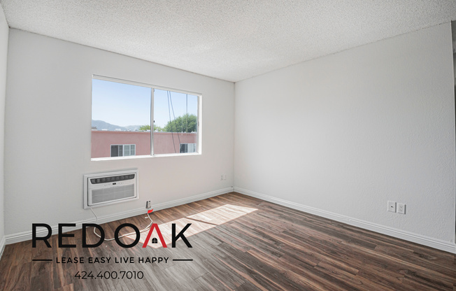 10346 Commerce Ave 9