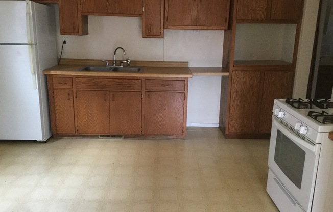 2825 N. Fratney St.