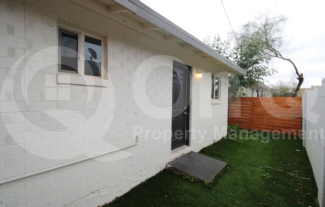 1 bed, 1 bath, 500 sqft, $999, Unit 2