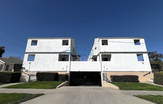 4567 W 159 ST
