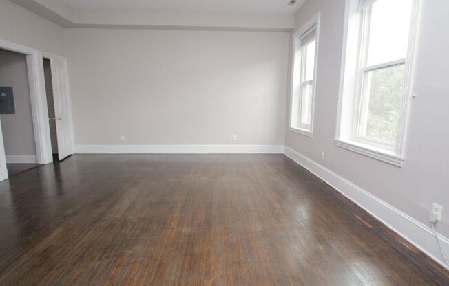 1823 Pine Street #3F