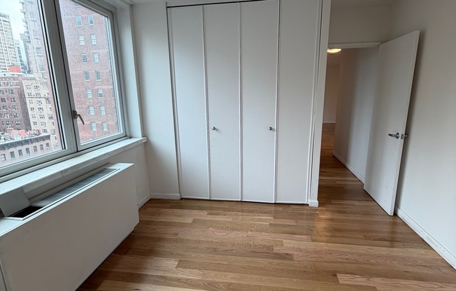 1 bed, 1 bath, $5,695, Unit 11A