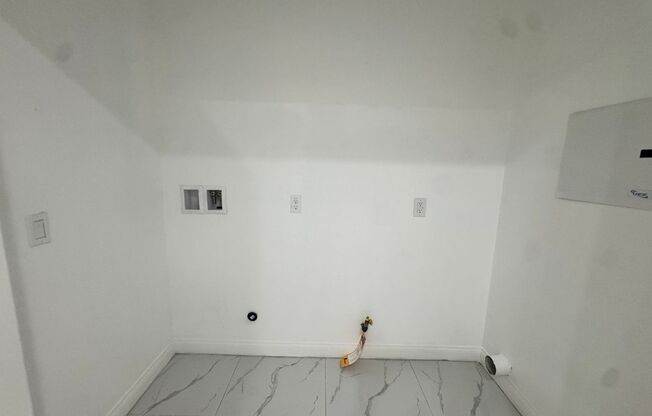 1 bed, 1 bath, 916 sqft, $2,175, Unit 2-311