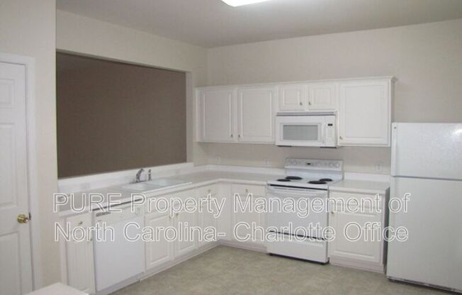 3237 MANNINGTON DR