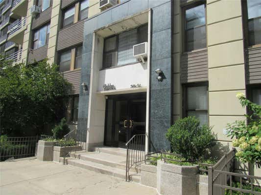 1 bed, 1 bath, 950 sqft, $2,300, Unit 1A