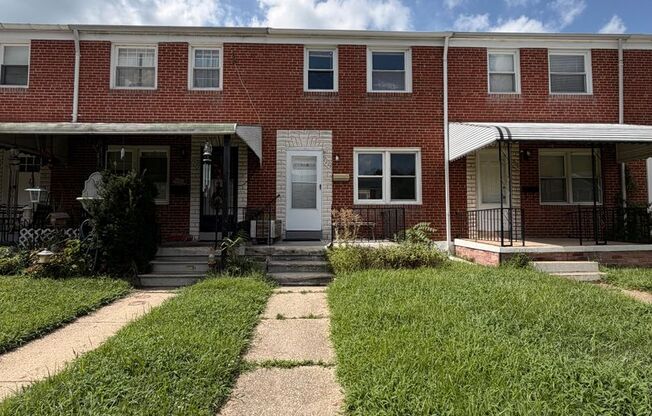 GRAYTHORNE AVE COMING SOON SEPT 1st