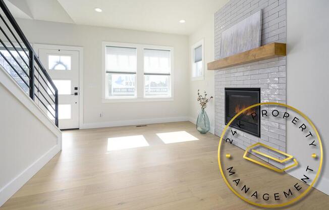 2814 W PLEASANTON AVE