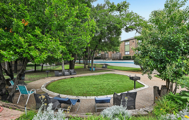 Outside Lounge Area Angle #4