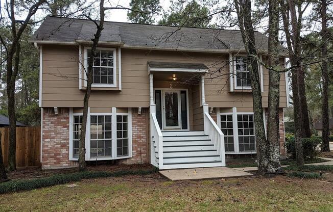 2 MDW STAR CT