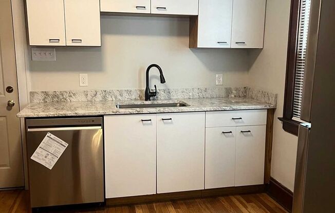 2465 W11