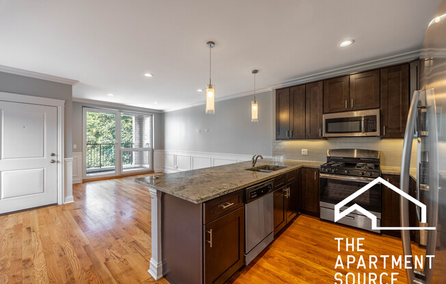 4017 N MONTICELLO AVE
