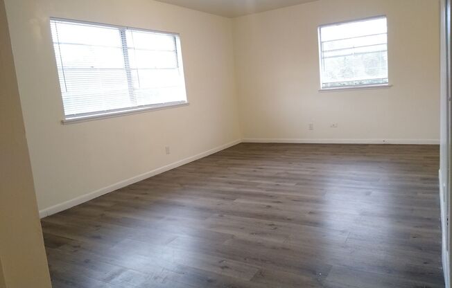 2 beds, 1 bath, 675 sqft, $723, Unit 440 Arter-Unit 16