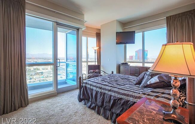 2 beds, 2 baths, $4,250, Unit # 1112