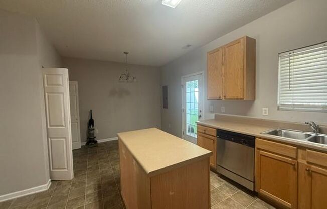 113 Eldon Lane - Bev Roberts Rentals & Property Management