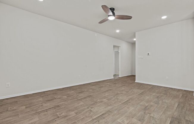 109 Half Moon Ct San Marcos, TX