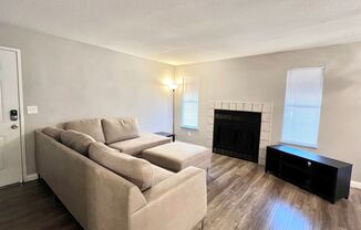 2 beds, 2 baths, $1,495, Unit # #B