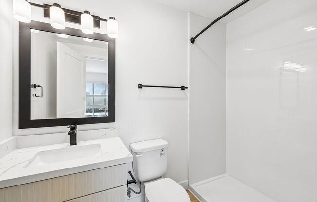 2 beds, 2.5 baths, 991 sqft, $4,195, Unit 2330-215