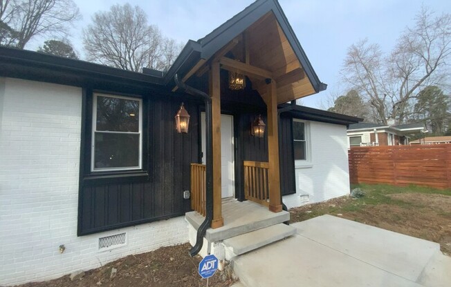 2763 CATALINA AVE