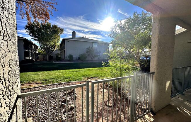 2 beds, 2 baths, $1,400