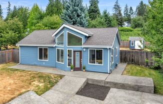 Rare Rose Hill Rambler with Expansive Lot