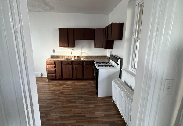308 BESSEMER AVE