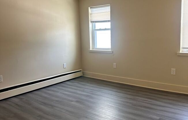 3 beds, 1 bath, $1,575