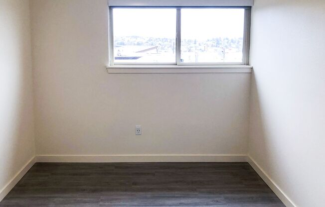 3 beds, 2 baths, 1,050 sqft, $3,189, Unit 304