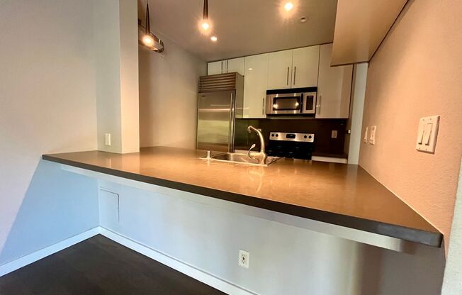 Highly desirable Rob Clark building one of the most walkable neighborhoods in LA