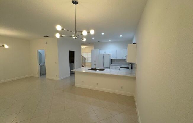 3 beds, 2 baths, $3,500, Unit # 18237