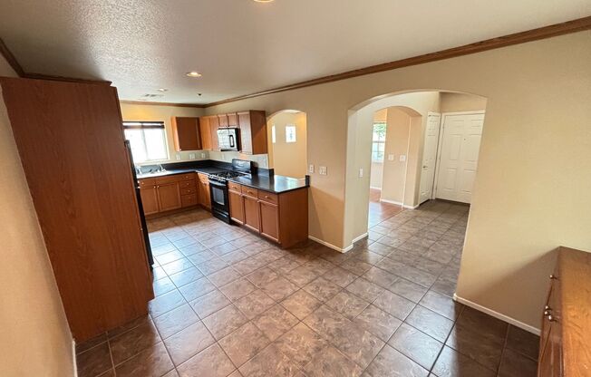 Charming 3 Bedroom, 4 Bathroom, 2-Story Home nestled in this beautiful Northwest Community near Skye Canyon and Providence!