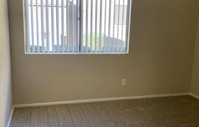 2 beds, 2 baths, 900 sqft, $1,475, Unit 157