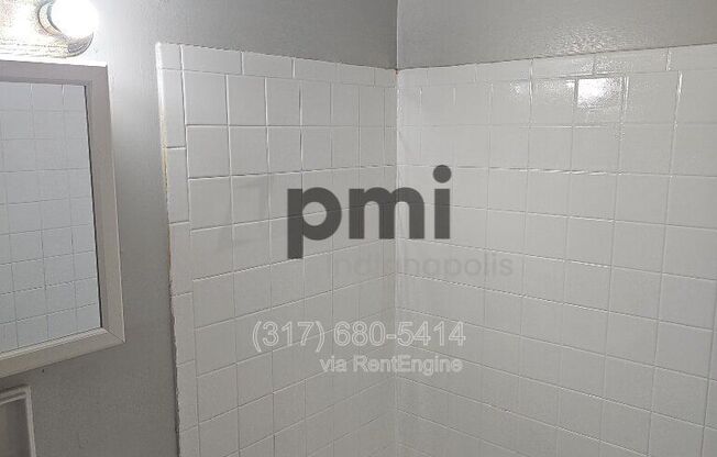 Studio, 1 bath, $545, Unit 14