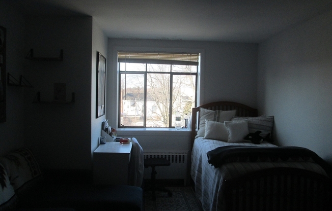 1 bed, 1 bath, 750 sqft, $2,050, Unit 110