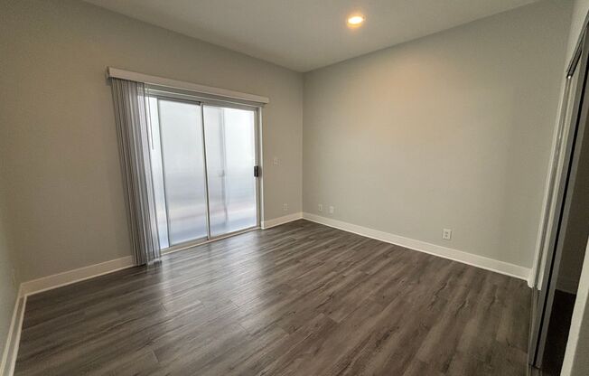 2 beds, 2 baths, 1,150 sqft, $2,195, Unit 201