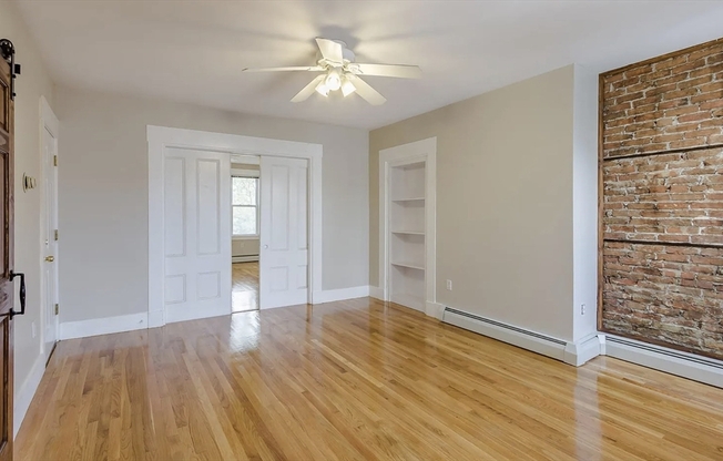 335 BUNKER HL ST