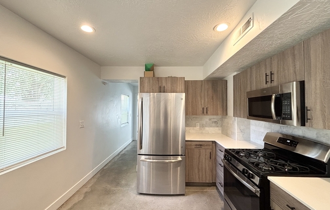 3579 South 900 East