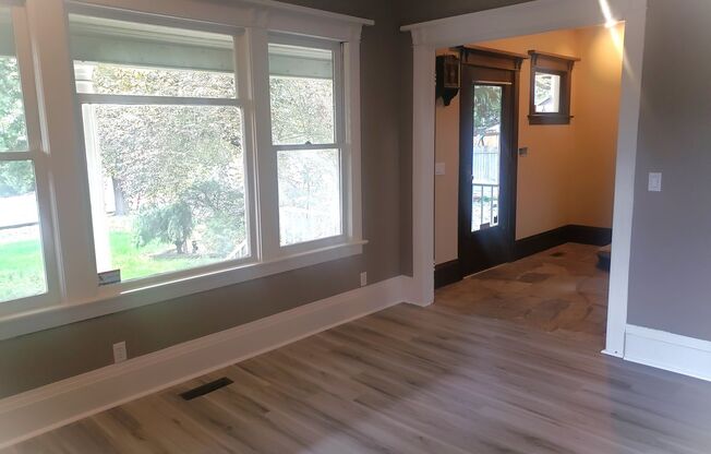 Large Unique House in Milwaukie with Big Fenced Yard