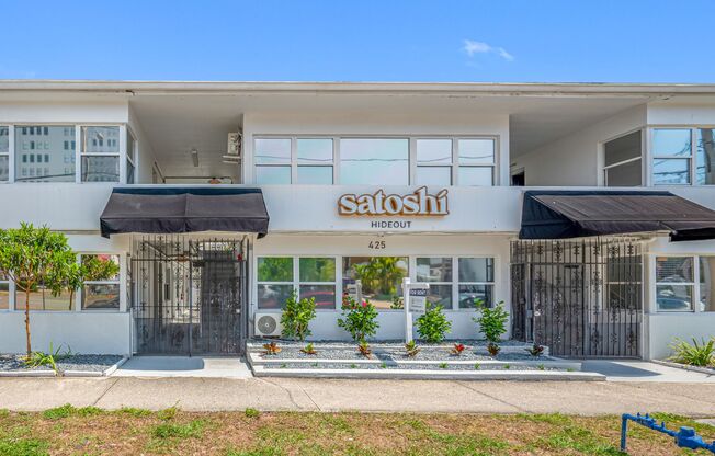 Satoshi Hideout- Simple living in Downtown St Pete