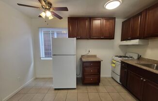 1 bed, 1 bath, 450 sqft, $2,000, Unit 2