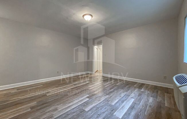 1 bed, 1 bath, 520 sqft, $775, Unit 319-06