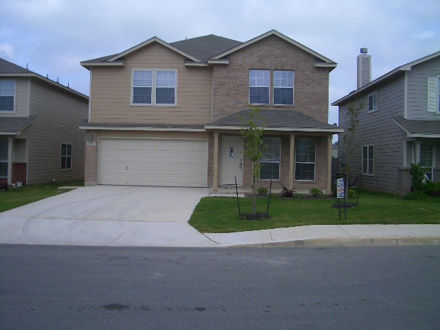 6011 BRONCO WAY